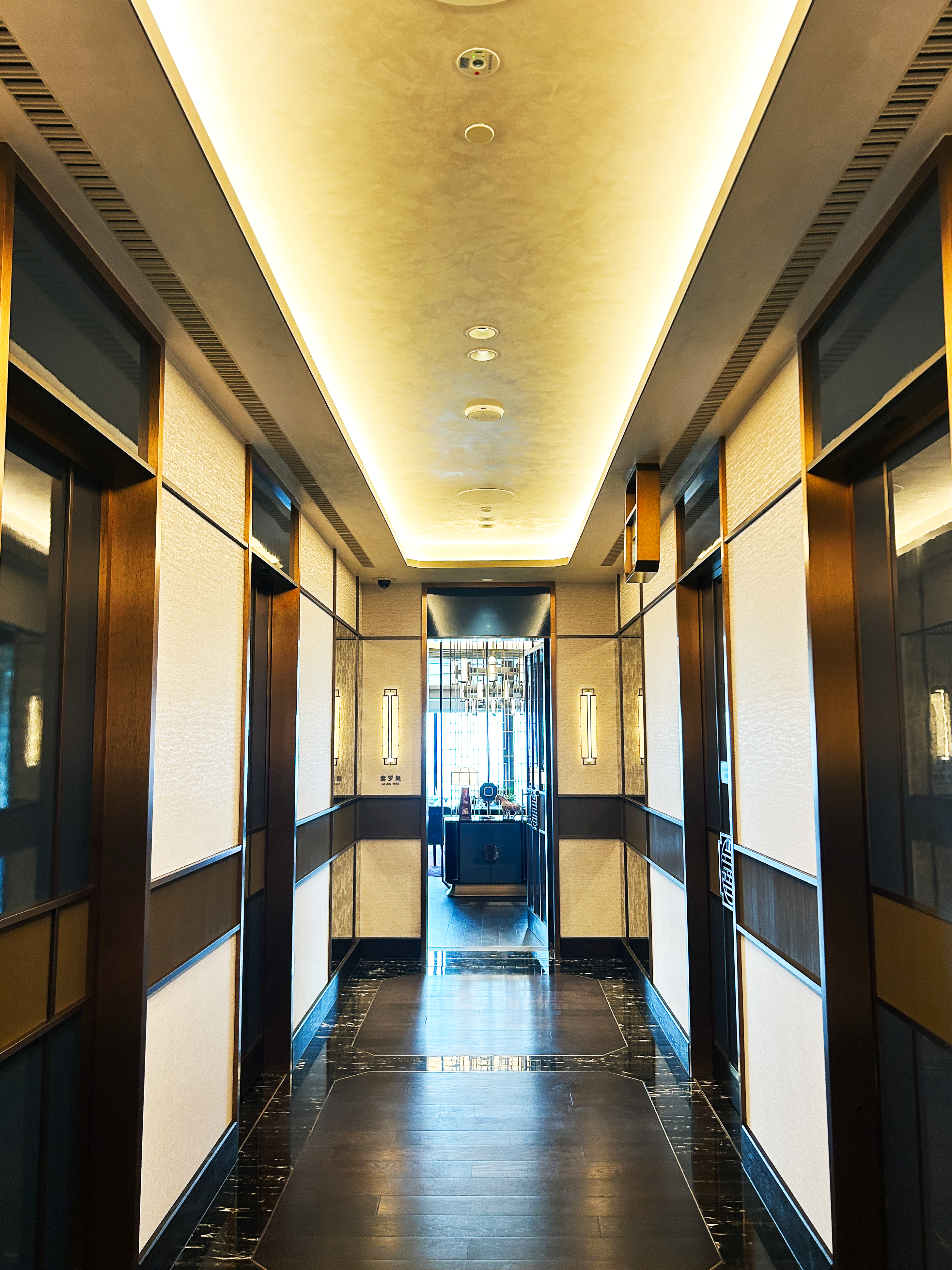 Prospecsurfaces | Marina Bay Sands - Jin Ting Wan